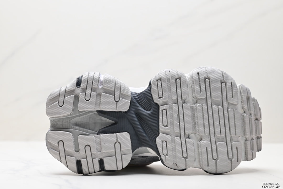 BALENCIAGA 3XL – WHITE / GREY / RED