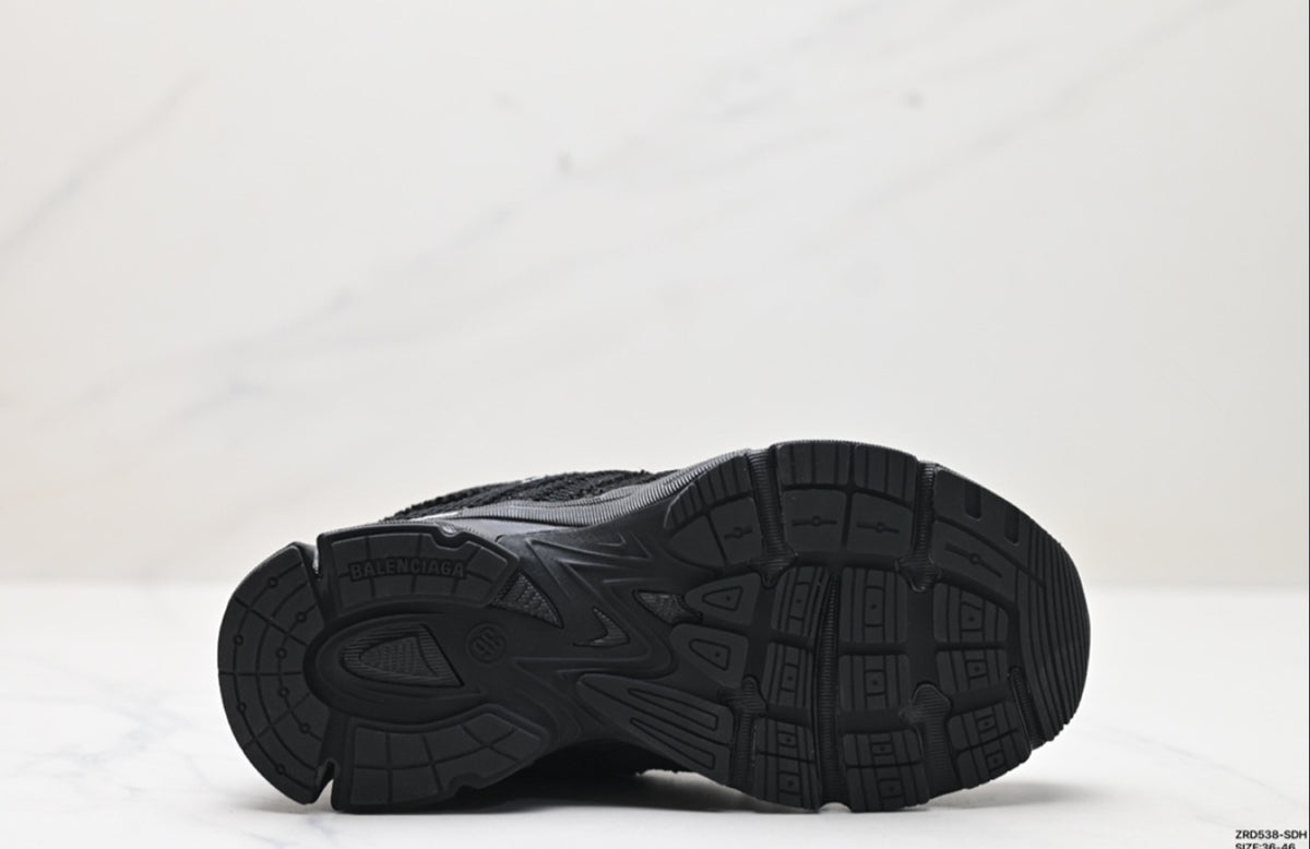 BALENCIAGA PHANTOM – TRIPLE BLACK
