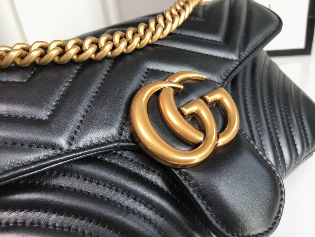 Gucci GG Marmont Small Shoulder Bag