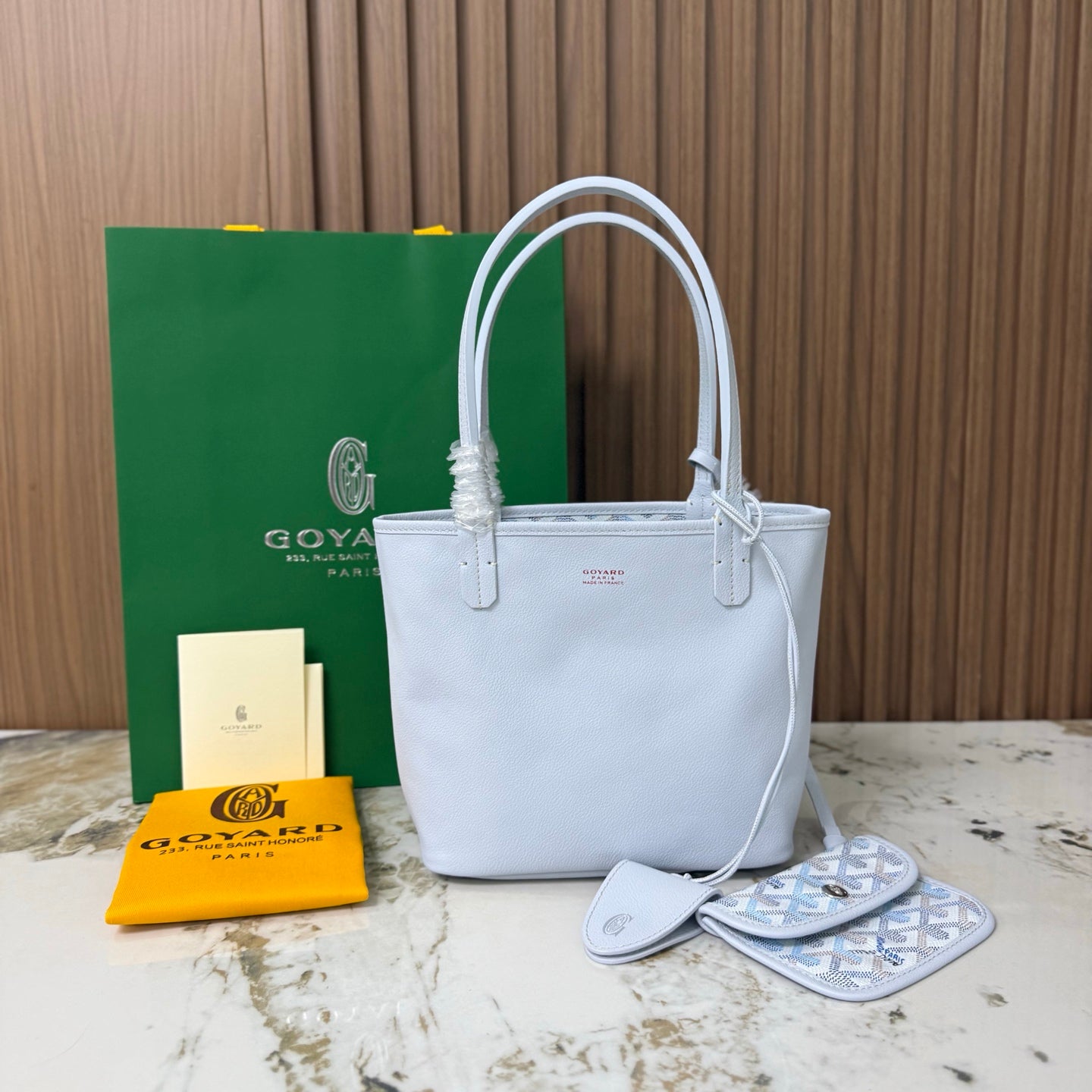 Goyard Anjou Mini – Branco & Azul Pastel