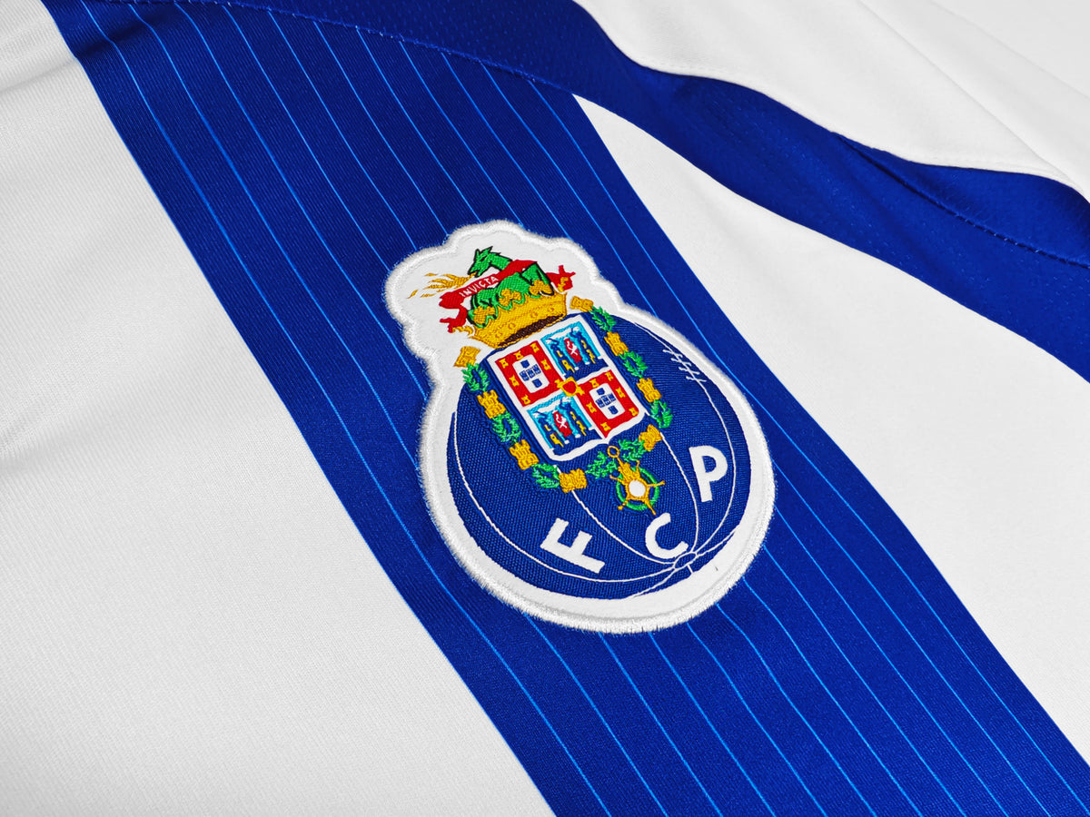 FC Porto – Equipación de casa 14/15