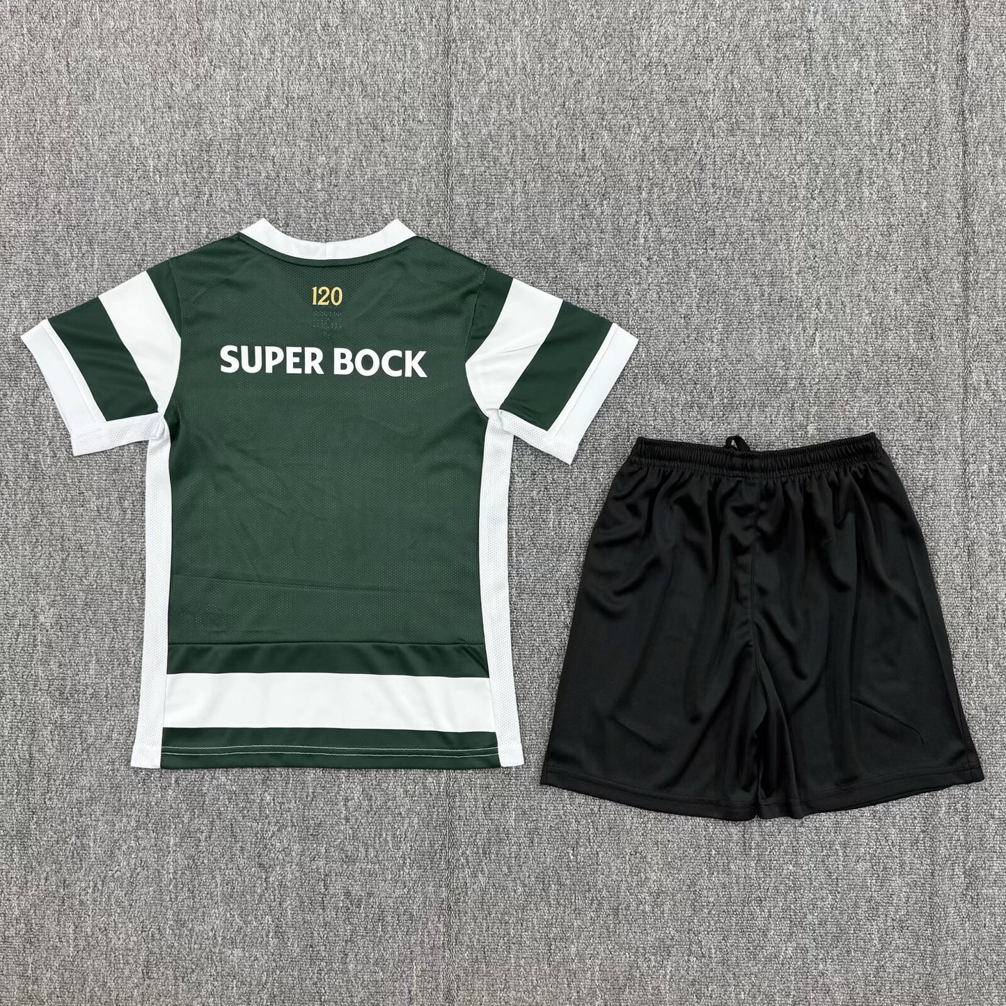 Sporting CP – Kit Infantil Equipamento Principal 2026/27 – 120 Anos