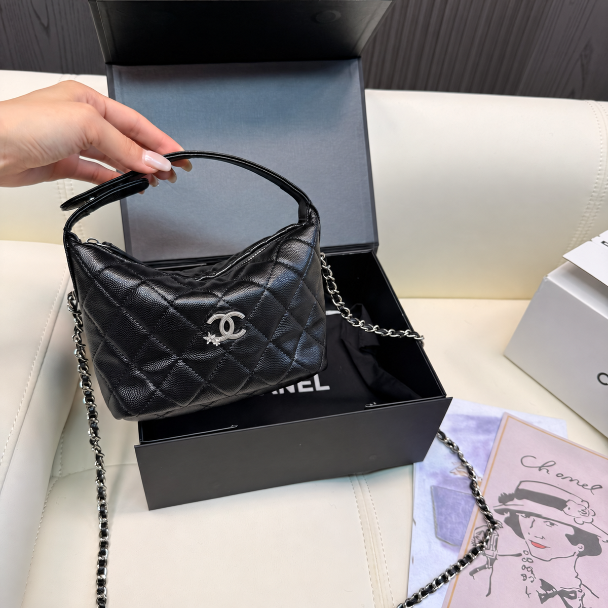 CHANEL Mini Hobo Star CC