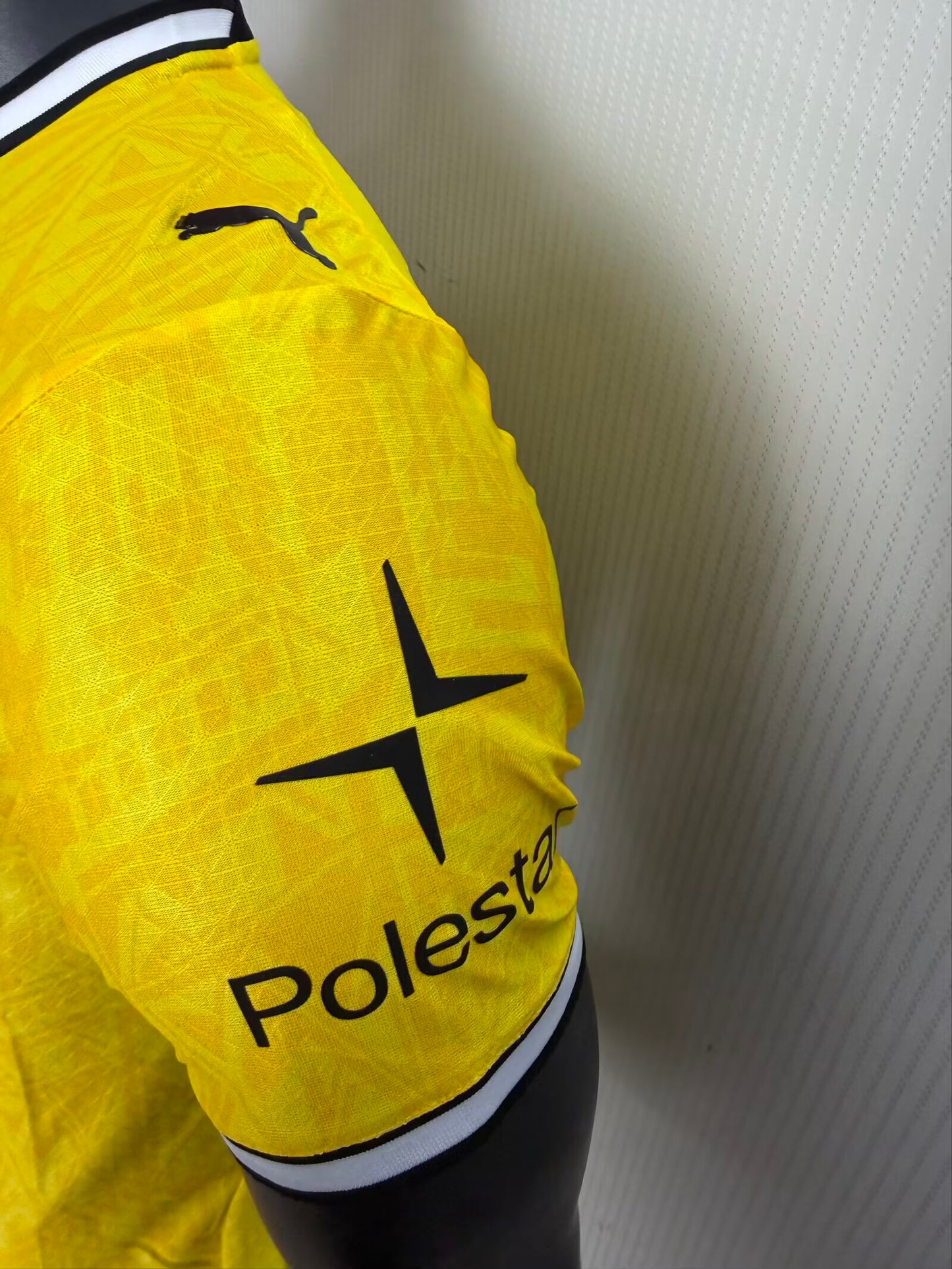 Dortmund Home Jersey 26/27 Versão Jogador