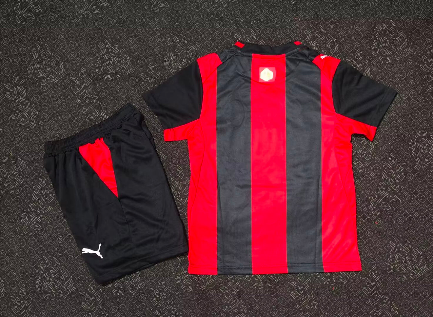 AC Milan Home Jersey 26/27 Kit Infantil