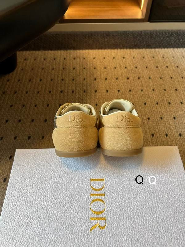 Dior Ribbon Sneaker