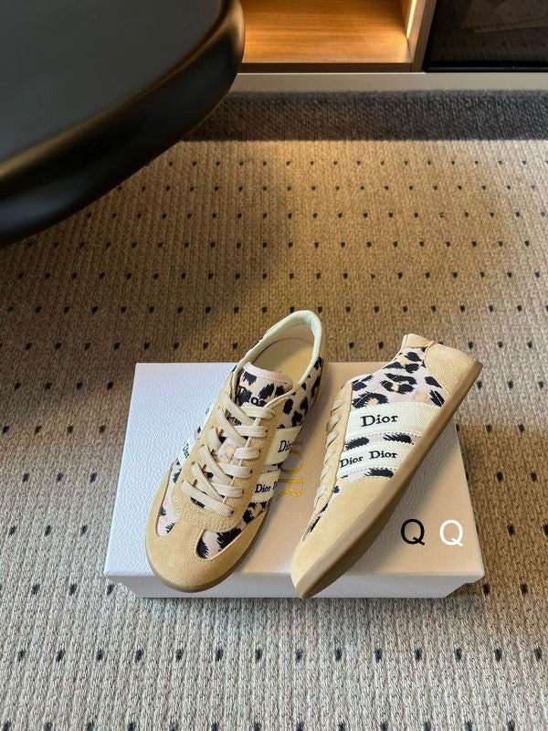 Dior Ribbon Sneaker