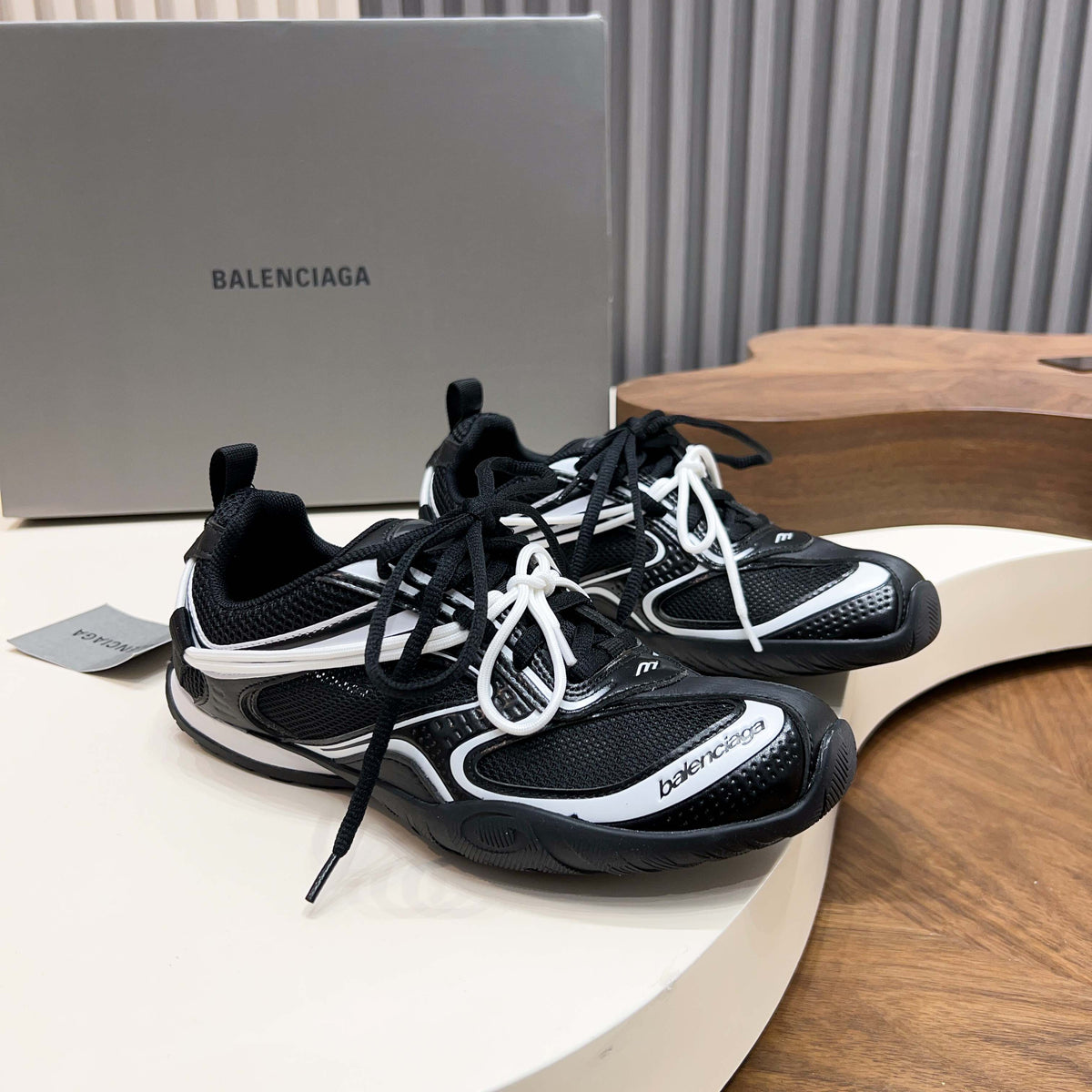 BALENCIAGA RADAR – BLACK / GREY / WHITE