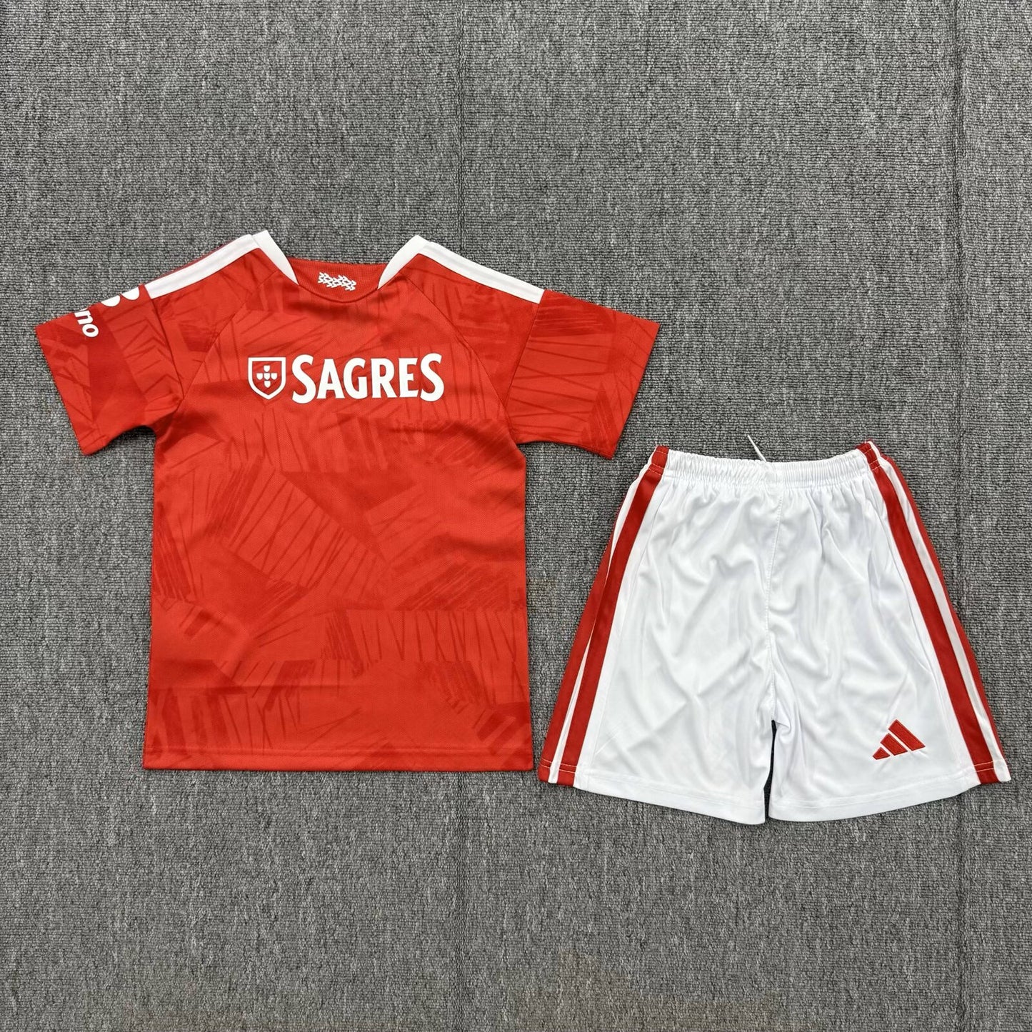 SL Benfica Home 26/27 – Kit Infantil Vermelho/Branco