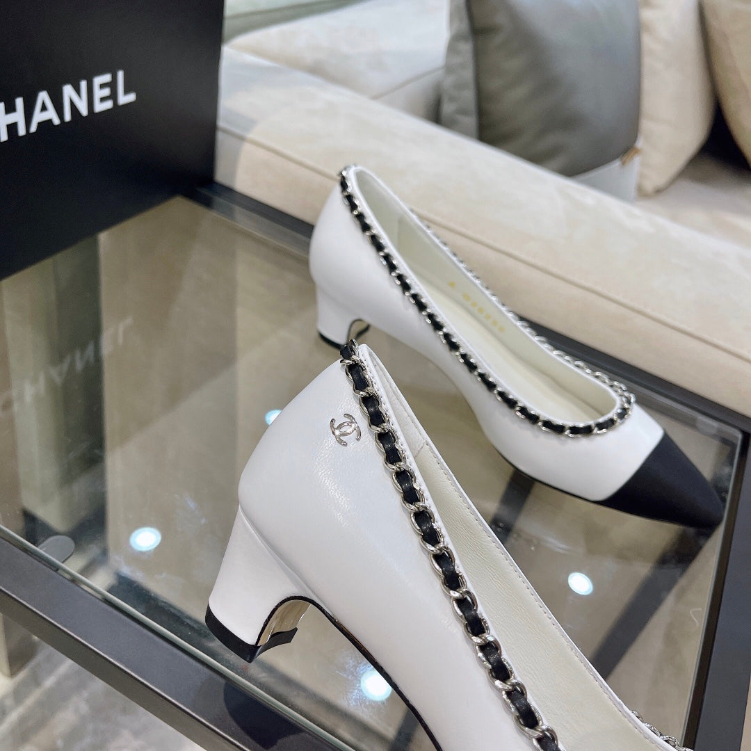 CHANEL Chain-Trim Cap-Toe Pumps