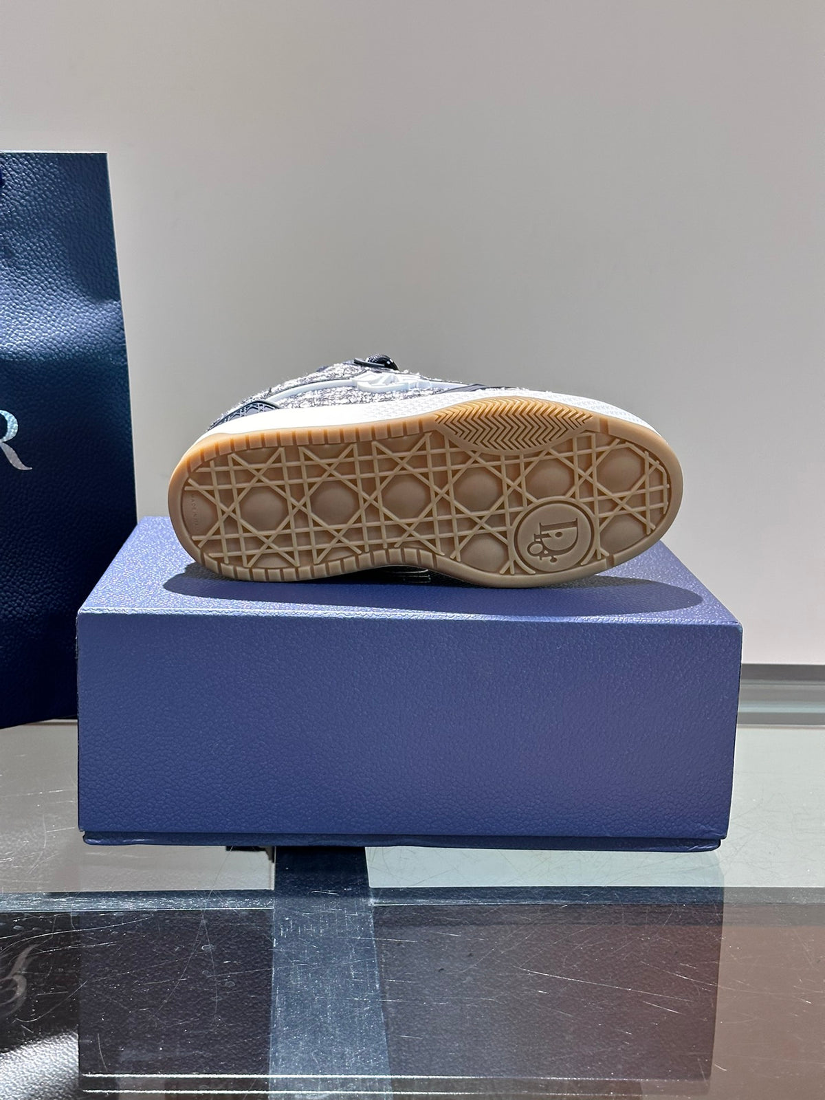 DIOR B27 UPTOWN–STYLE – NAVY / BLACK / WHITE