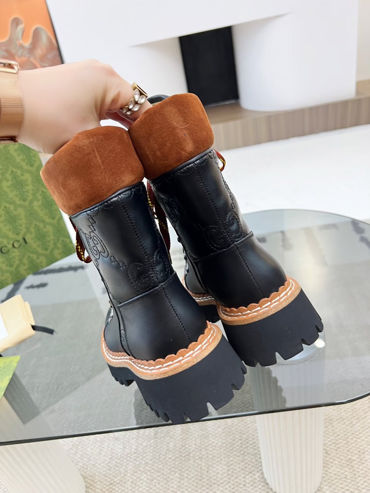 GUCCI INTERLOCKING G HIKING BOOTS – BLACK / BROWN