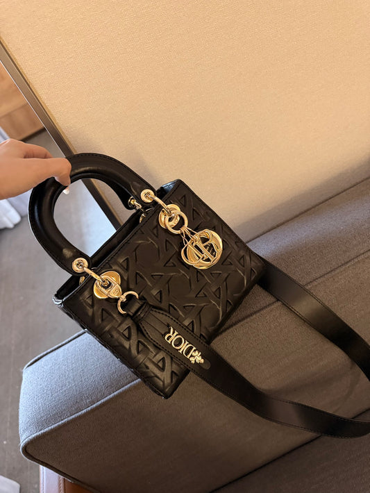 Dior Lady Dior Mini Preta Cannage