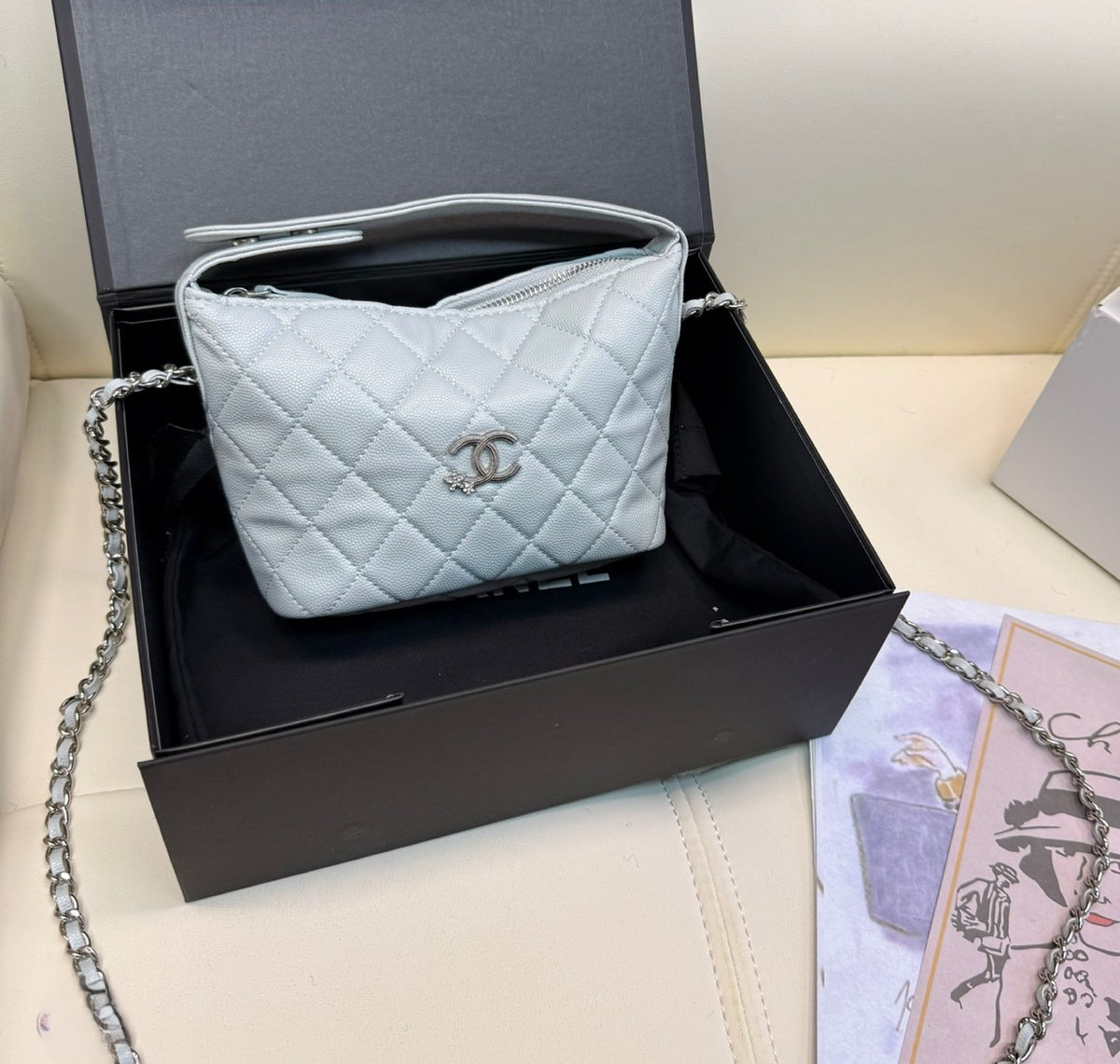CHANEL Mini Hobo Star CC