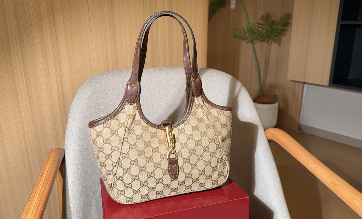 GUCCI JACKIE – GG CANVAS BEIGE / BROWN