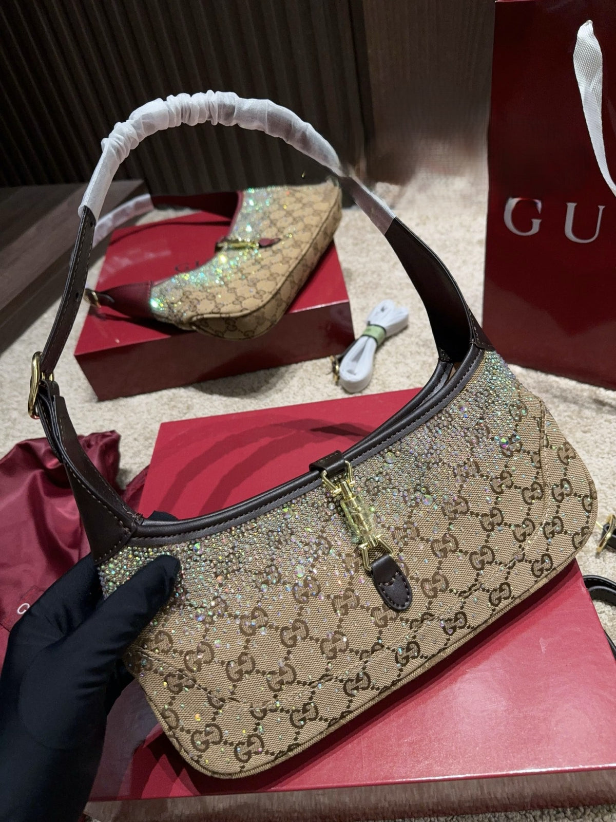 GUCCI JACKIE 1961 GG CRYSTAL – CAMEL / EBONY