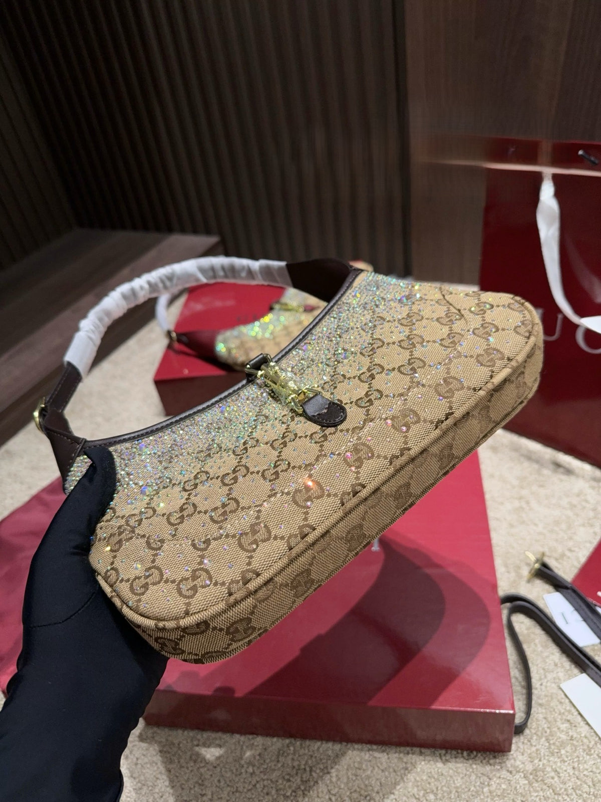 GUCCI JACKIE 1961 GG CRYSTAL – CAMEL / EBONY