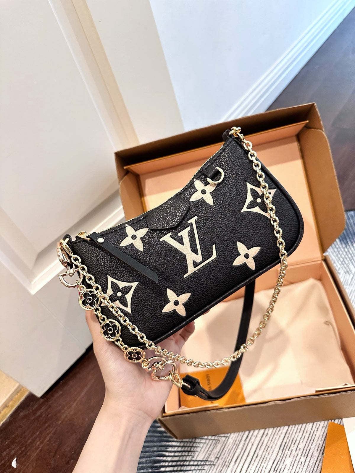 Louis Vuitton Multi Pochette Accessoires – Bicolor Monogram Empreinte Black/Cream