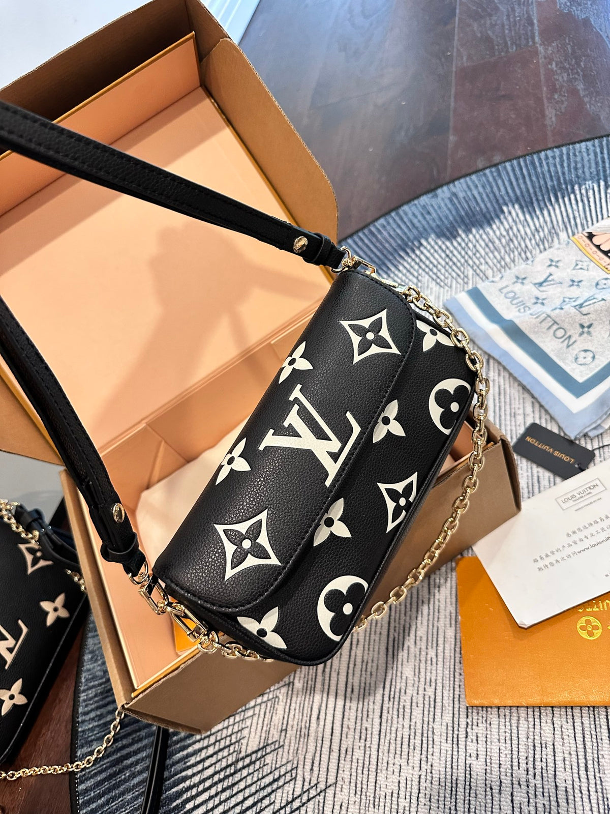 Louis Vuitton Pochette Félicie – Bicolor Monogram Empreinte Black/Beige