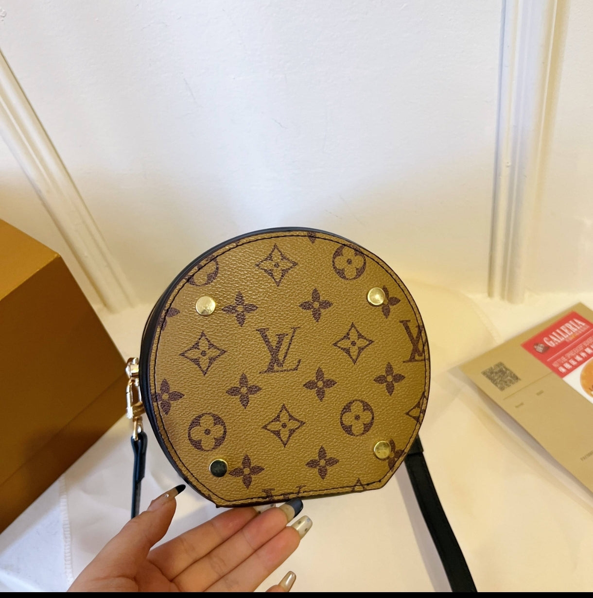 Louis Vuitton Cannes em Monogram