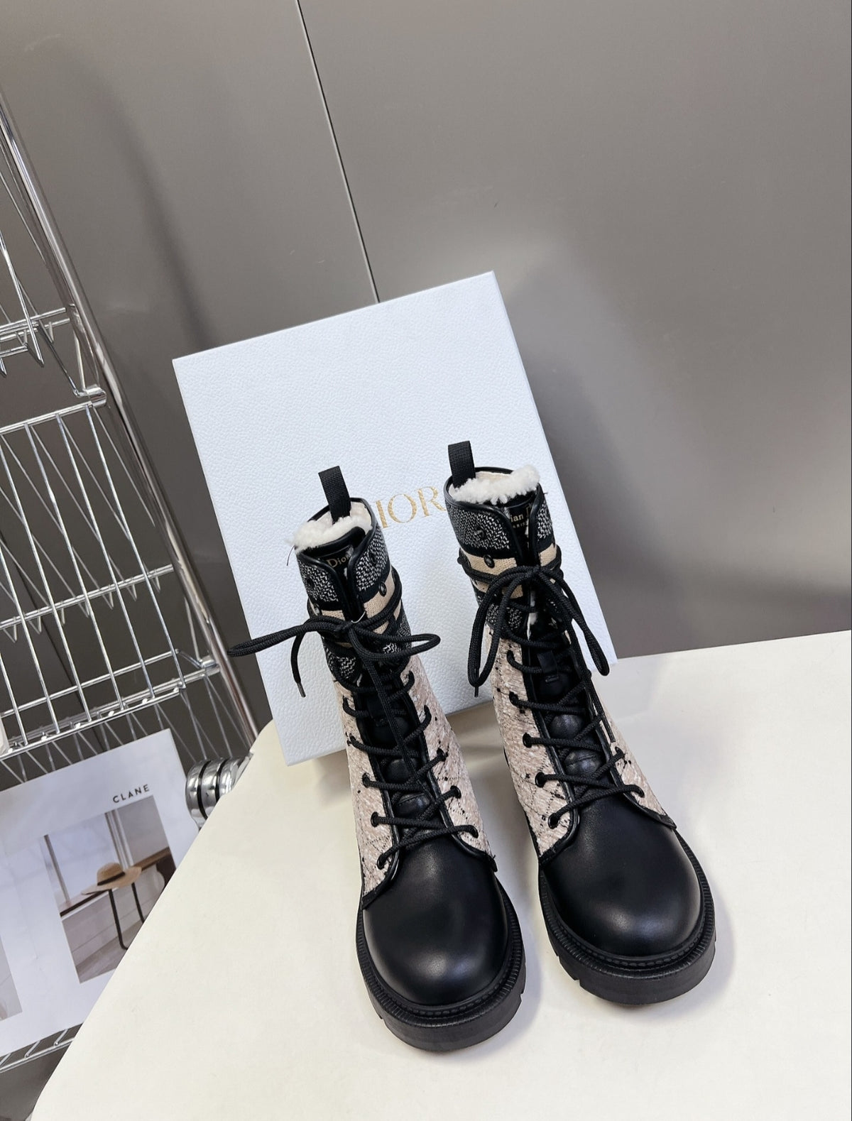 DIOR D-MAJOR BOOT – BEIGE/BLACK CANNAGE