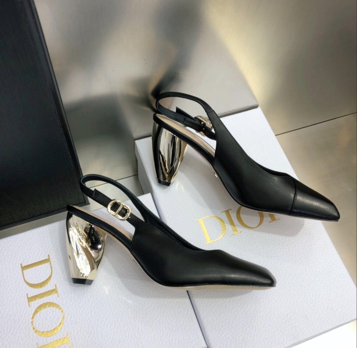 Dior Black Slingback Pump – Sculptural Gold Heel