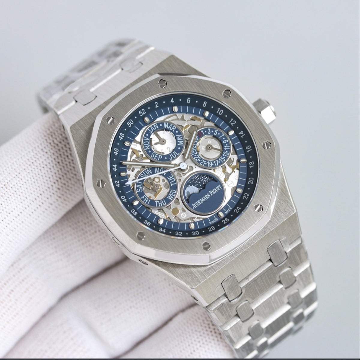 AUDEMARS PIGUET ROYAL OAK PERPETUAL CALENDAR