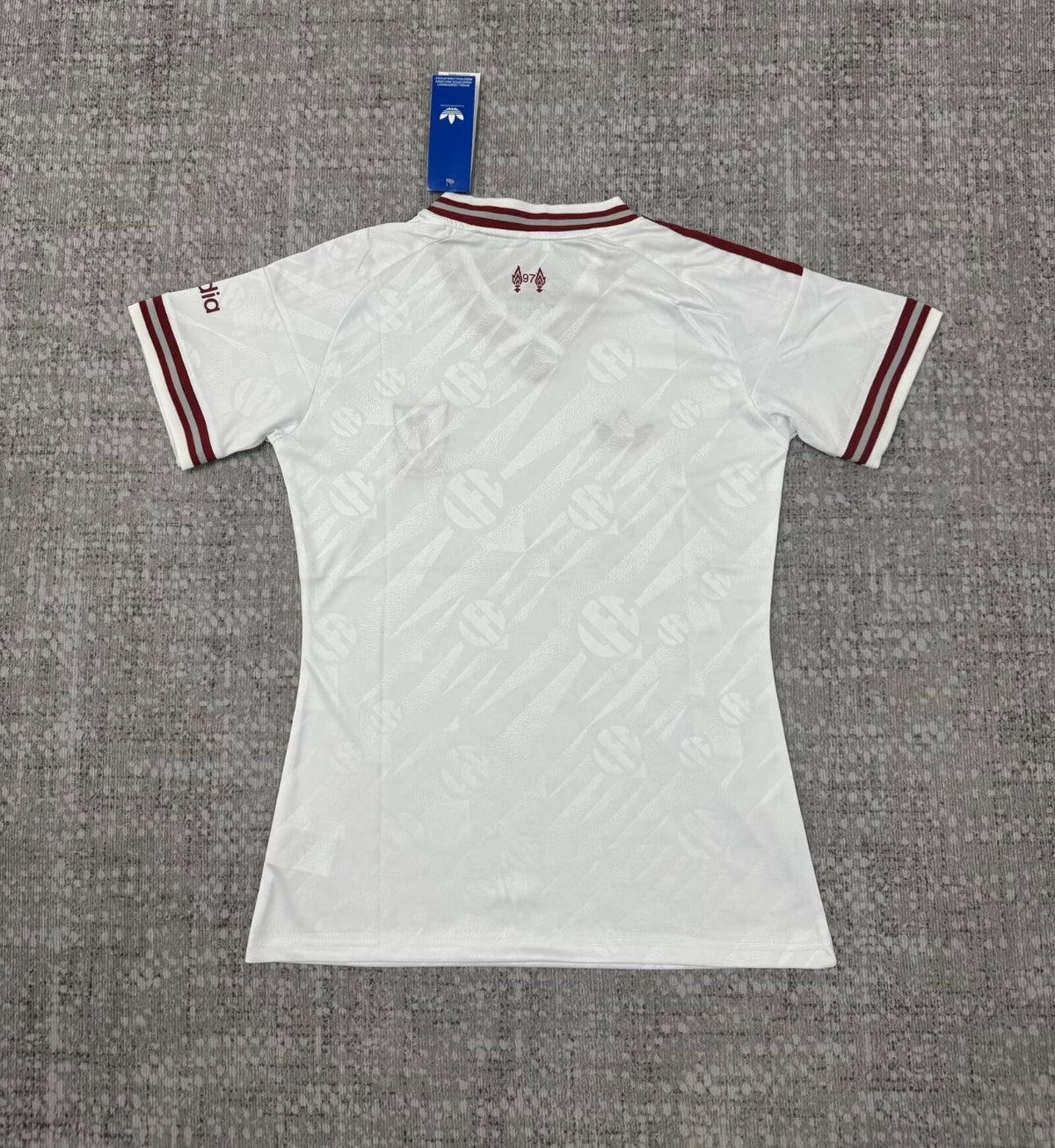Liverpool FC 26/27 — Camiseta Visitante (Versión Femenina)