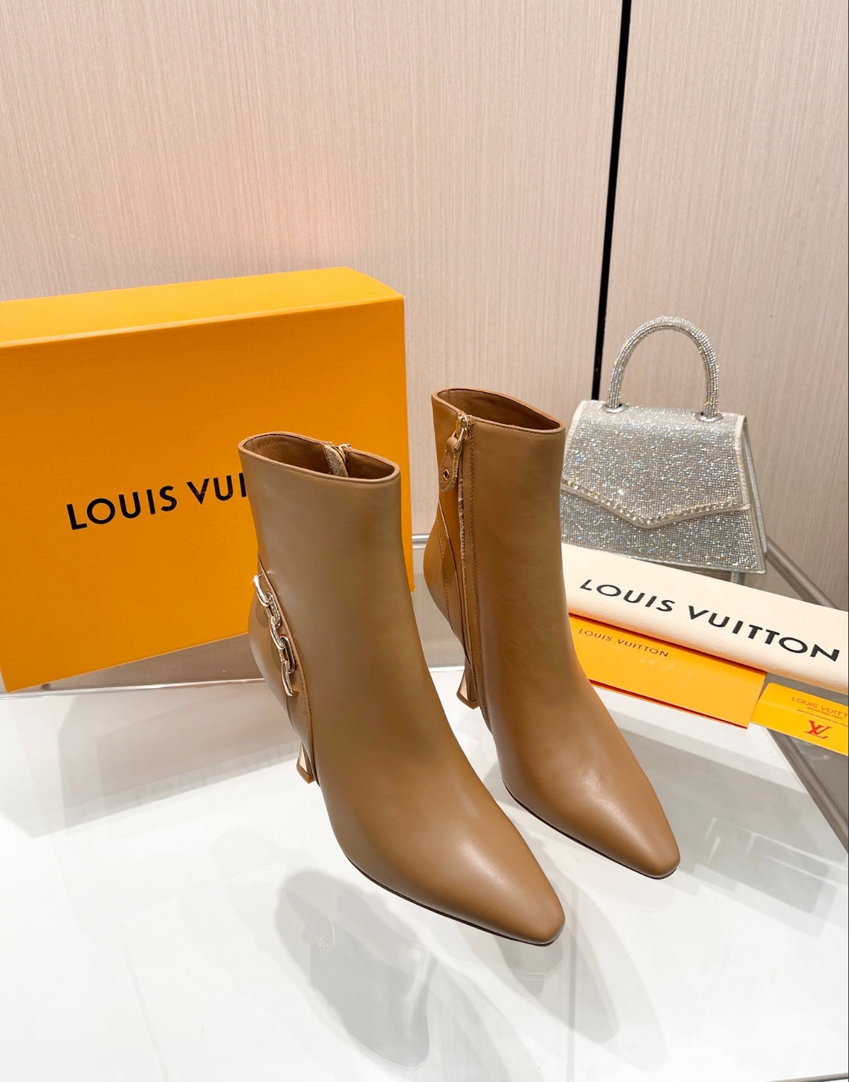 LOUIS VUITTON POINTED-TOE ANKLE BOOTS – COGNAC BROWN