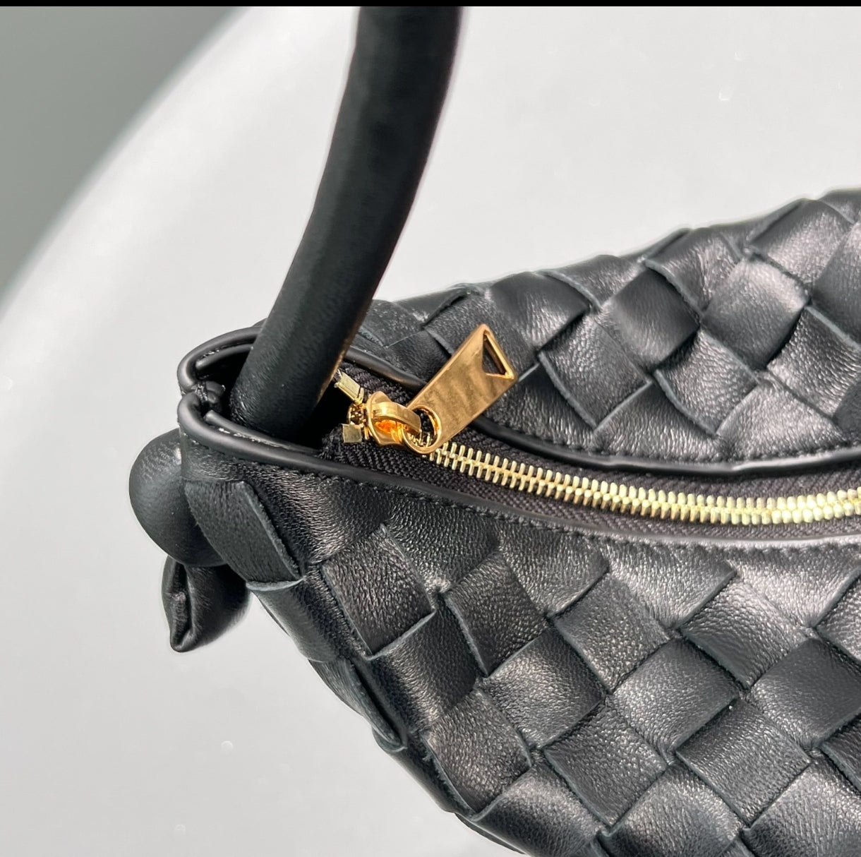 Bottega Veneta Intrecciato Dustbag