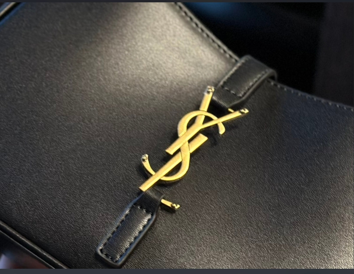 SAINT LAURENT LE 5 À 7 – BLACK / GOLD