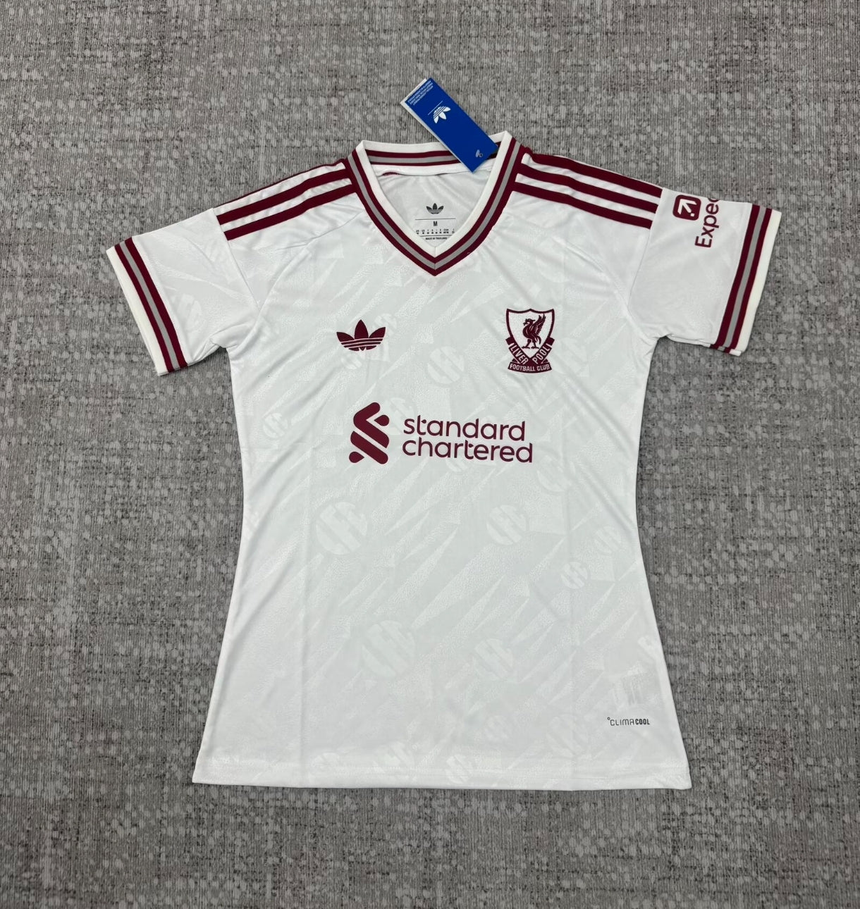 Liverpool FC 26/27 — Camiseta Visitante (Versión Femenina)