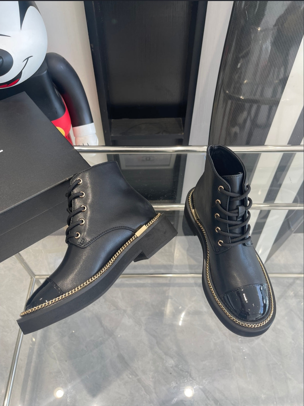 CHANEL CHAIN-TRIM LACE-UP ANKLE BOOTS – BLACK / GOLD