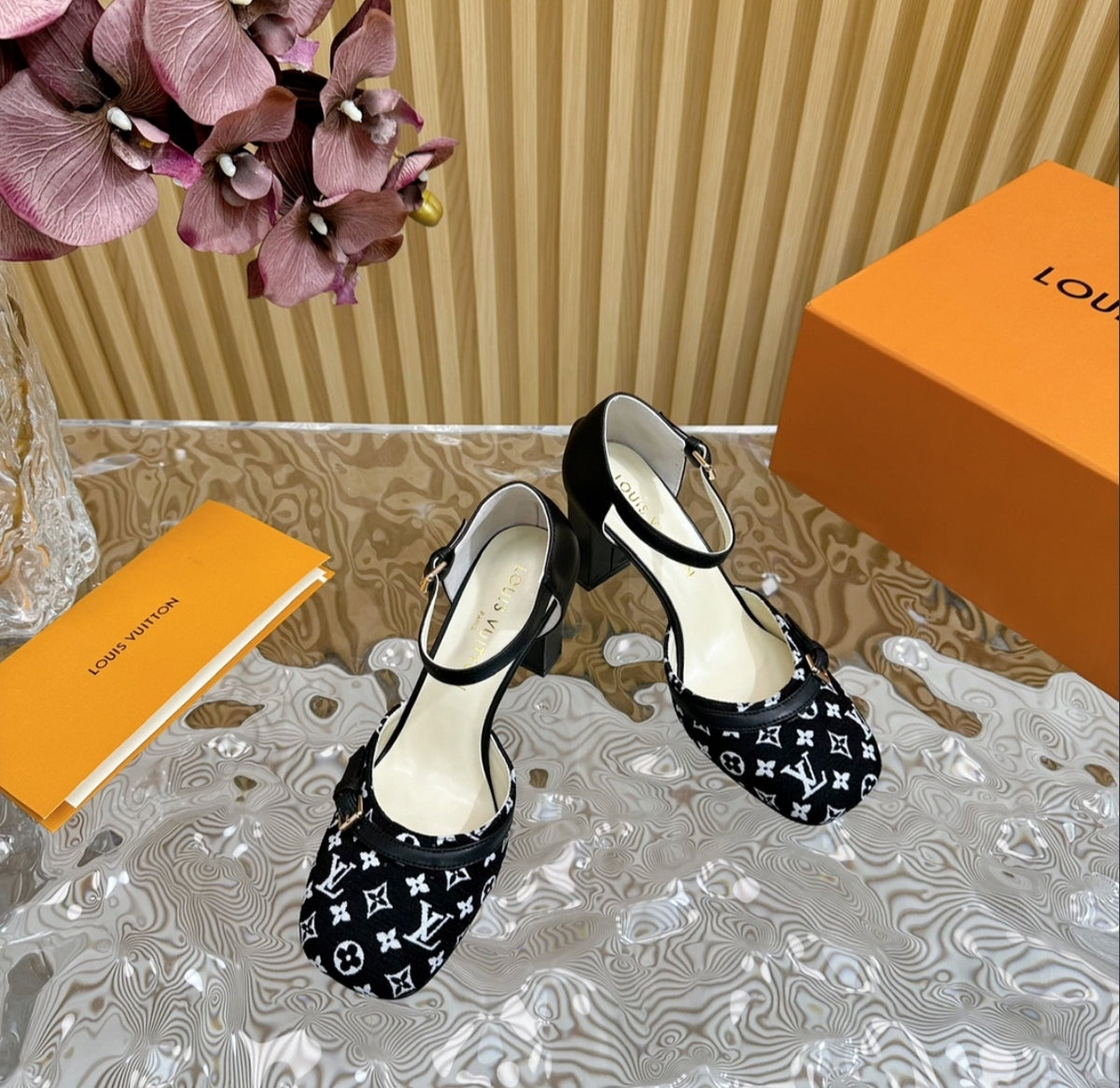 LOUIS VUITTON MONOGRAM MARY JANE PUMPS