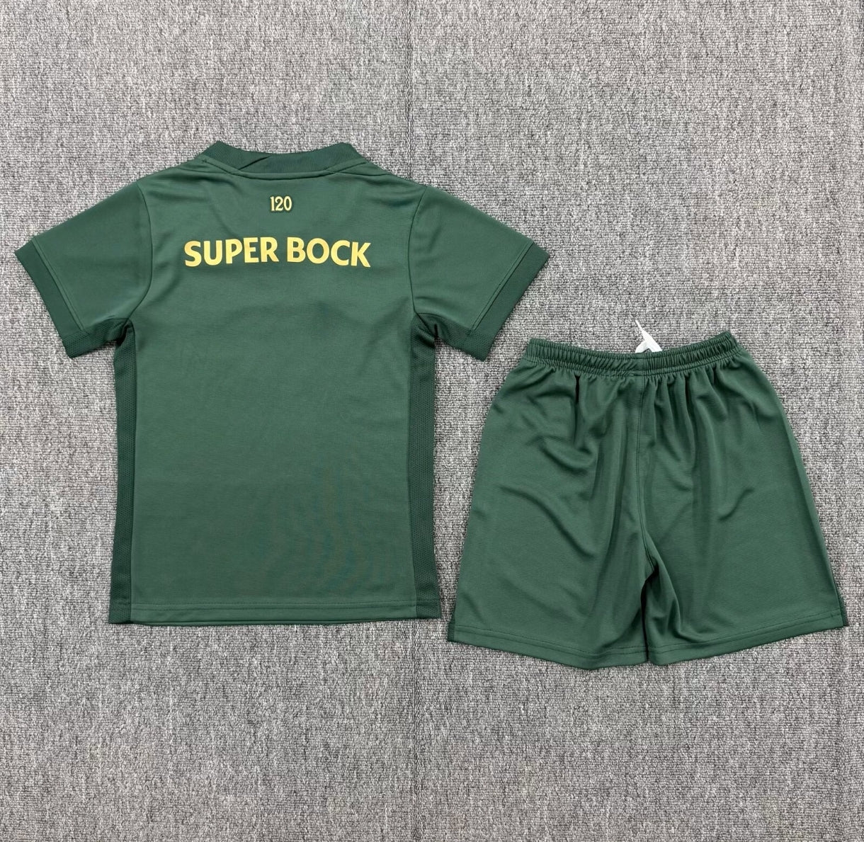 Sporting CP 26/27 – 120 Años Verde/Oro – Kit Niño