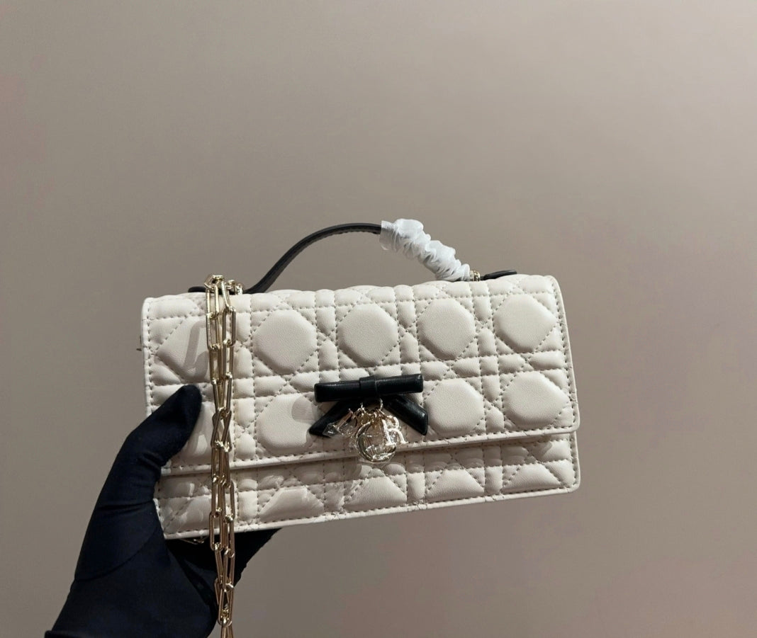 MY DIOR MINI BAG – WHITE / BLACK BOW