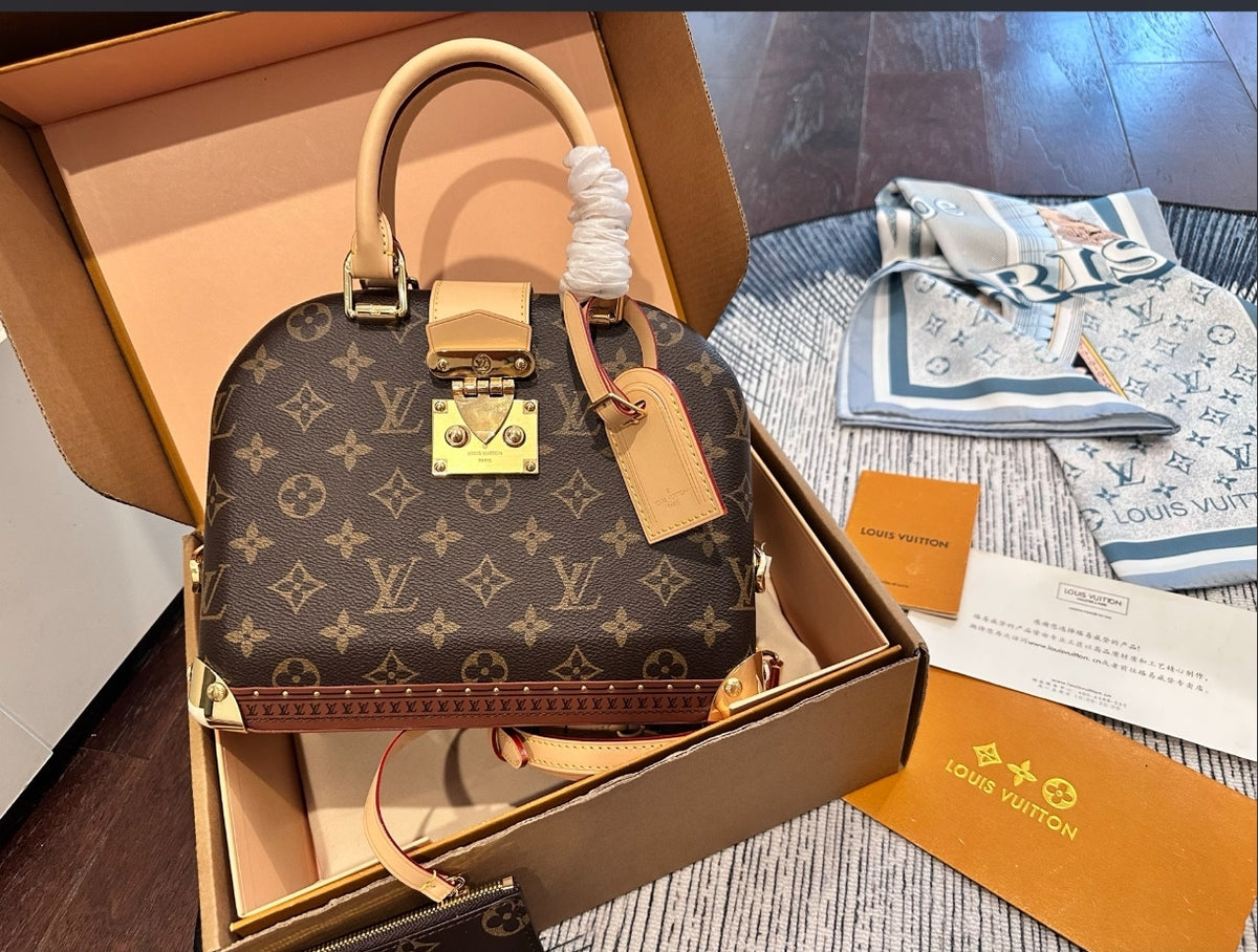 Louis Vuitton Alma Trunk BB – Monogram