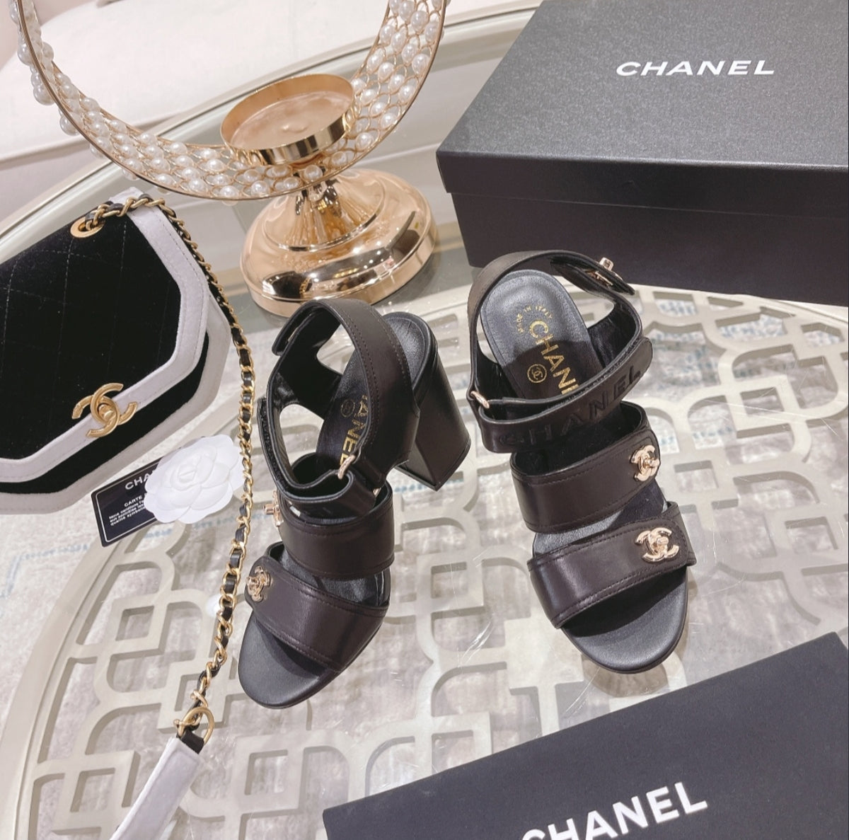 CHANEL CC STRAPPY BLOCK-HEEL SANDALS – BLACK / GOLD