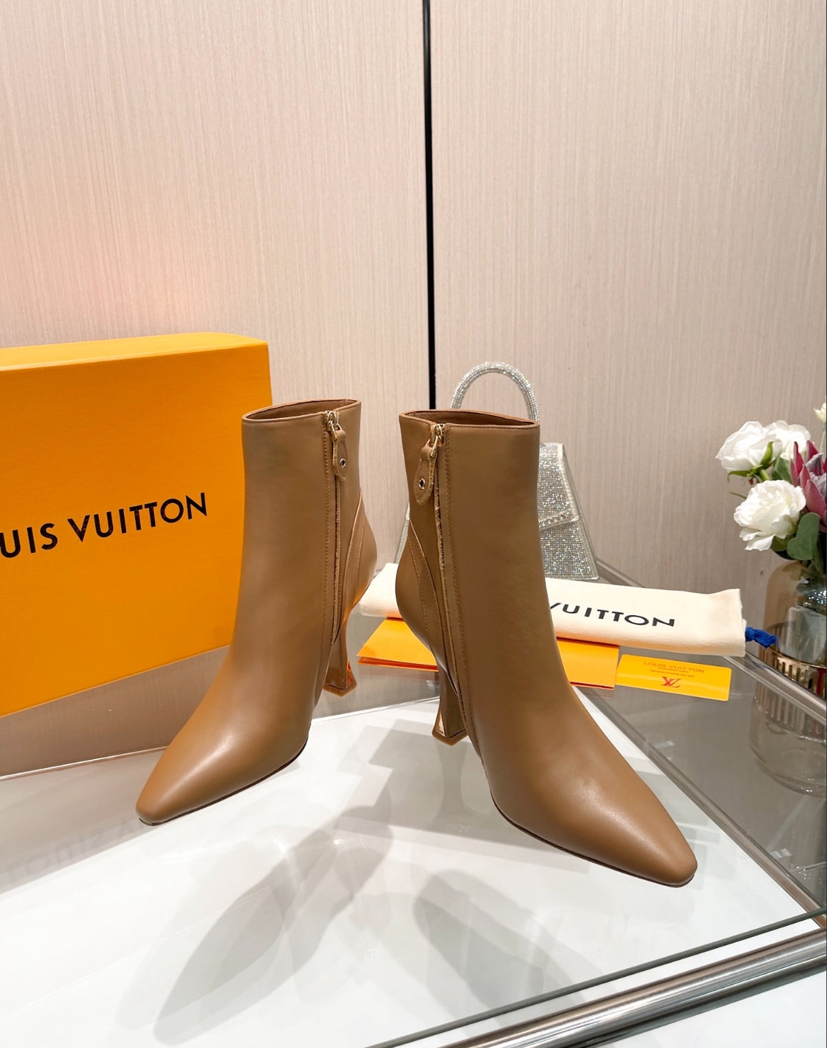 LOUIS VUITTON POINTED-TOE ANKLE BOOTS – COGNAC BROWN