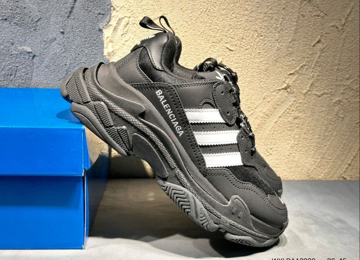 Balenciaga x adidas Triple S – Black / White