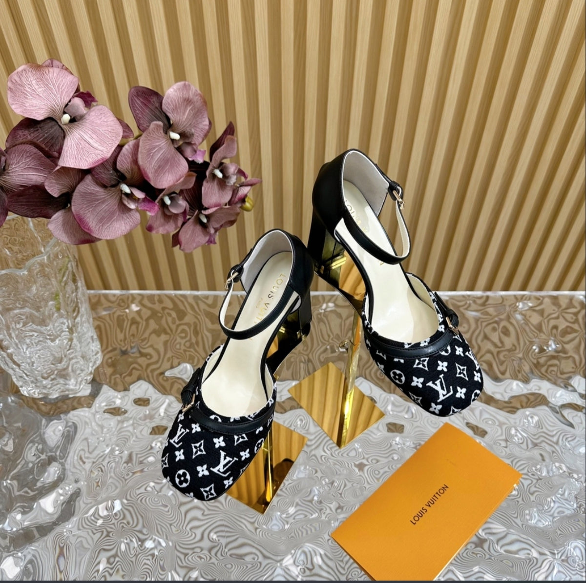 LOUIS VUITTON MONOGRAM MARY JANE PUMPS