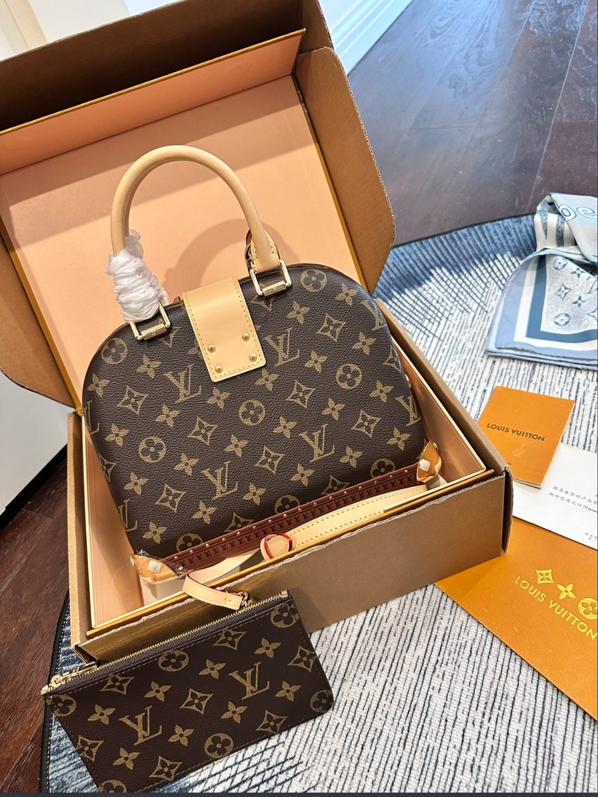Louis Vuitton Alma Trunk BB – Monogram