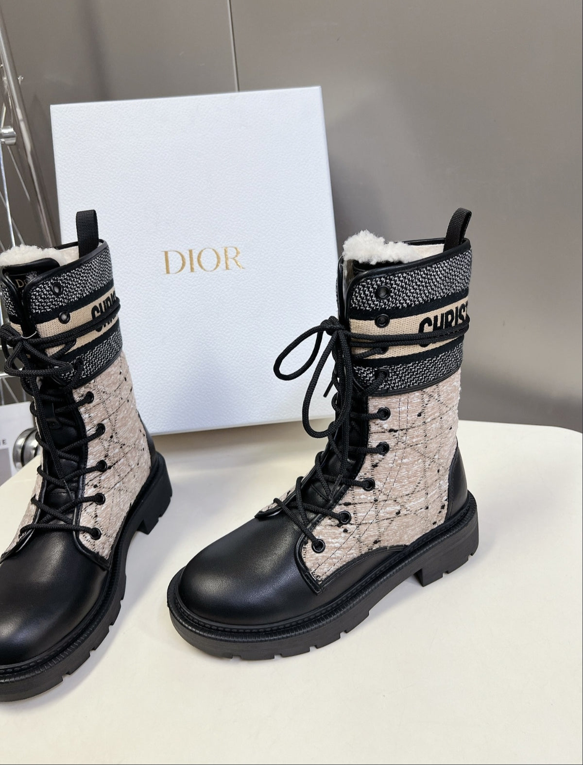 DIOR D-MAJOR BOOT – BEIGE/BLACK CANNAGE
