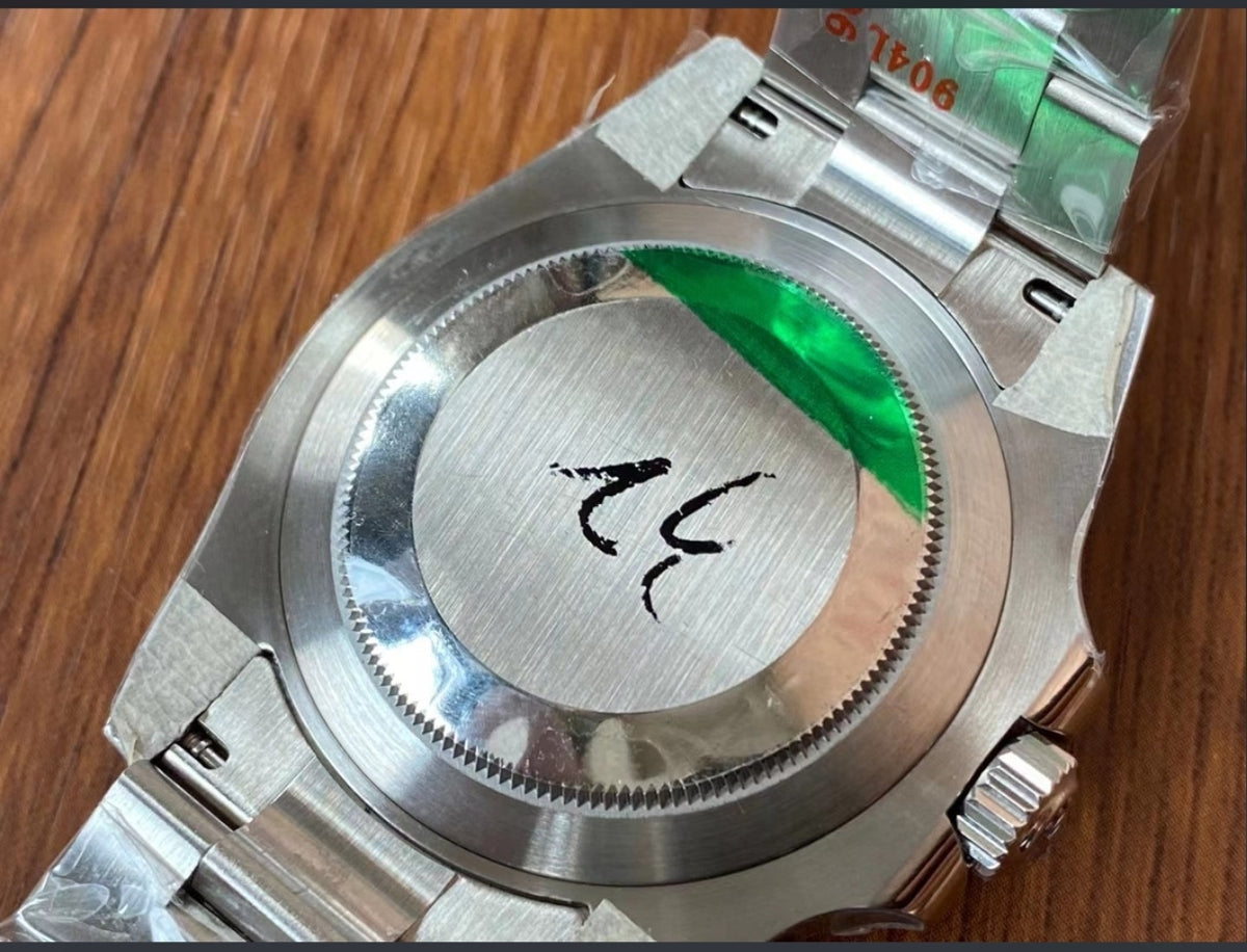 Rolex Submariner Date